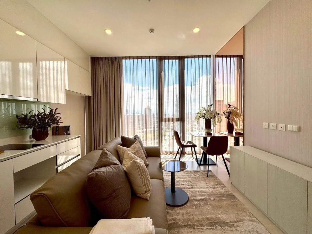 Mazarine Ratchayothin Condo